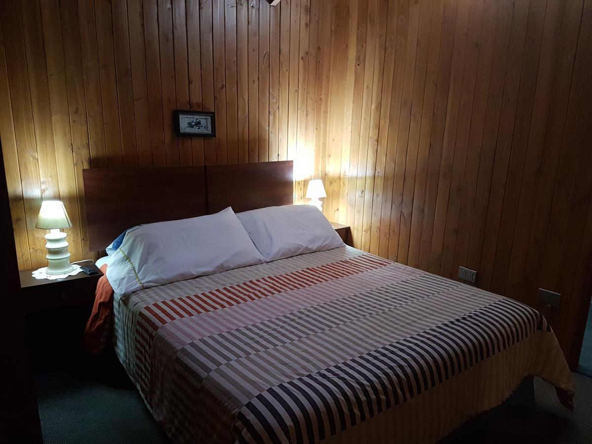 Hostal Victor Пукон Экстерьер фото