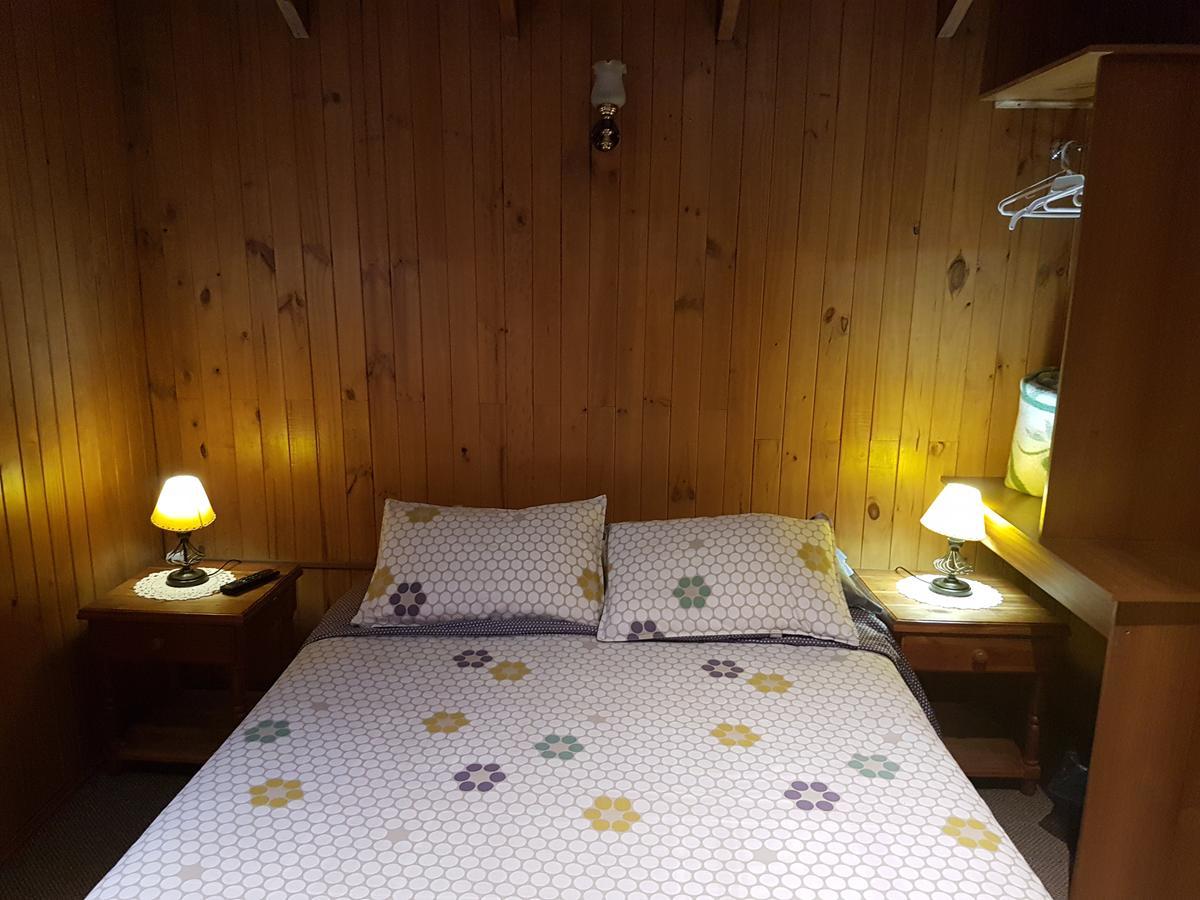 Hostal Victor Пукон Экстерьер фото