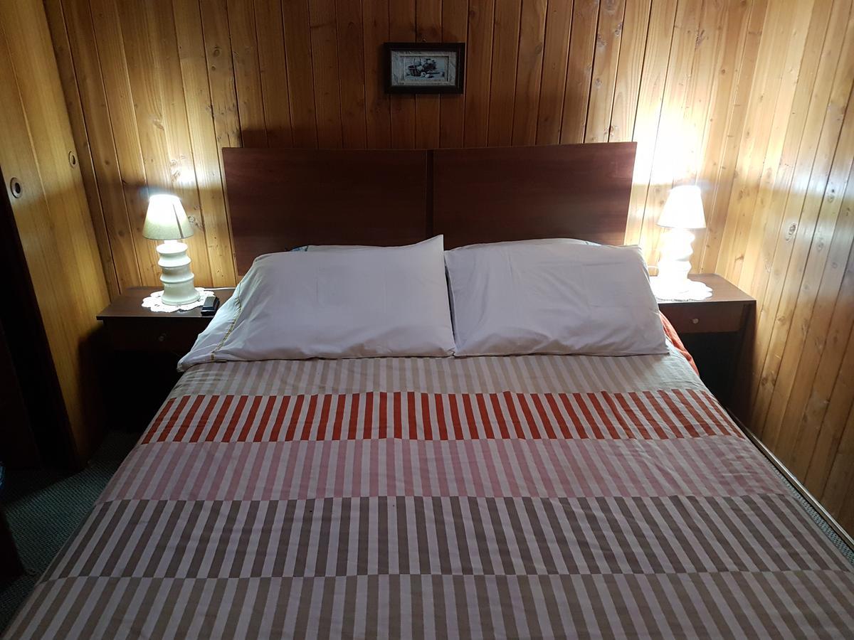 Hostal Victor Пукон Экстерьер фото